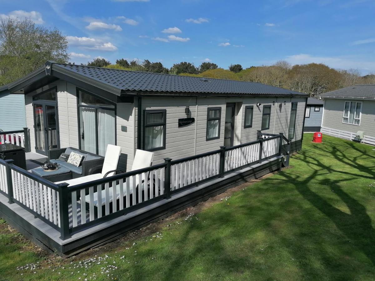 Luxury Lodge On Edge Of New Forest And 800M From Sea Entertainment And Leisure Passes Included Милфорд-он-Си Экстерьер фото